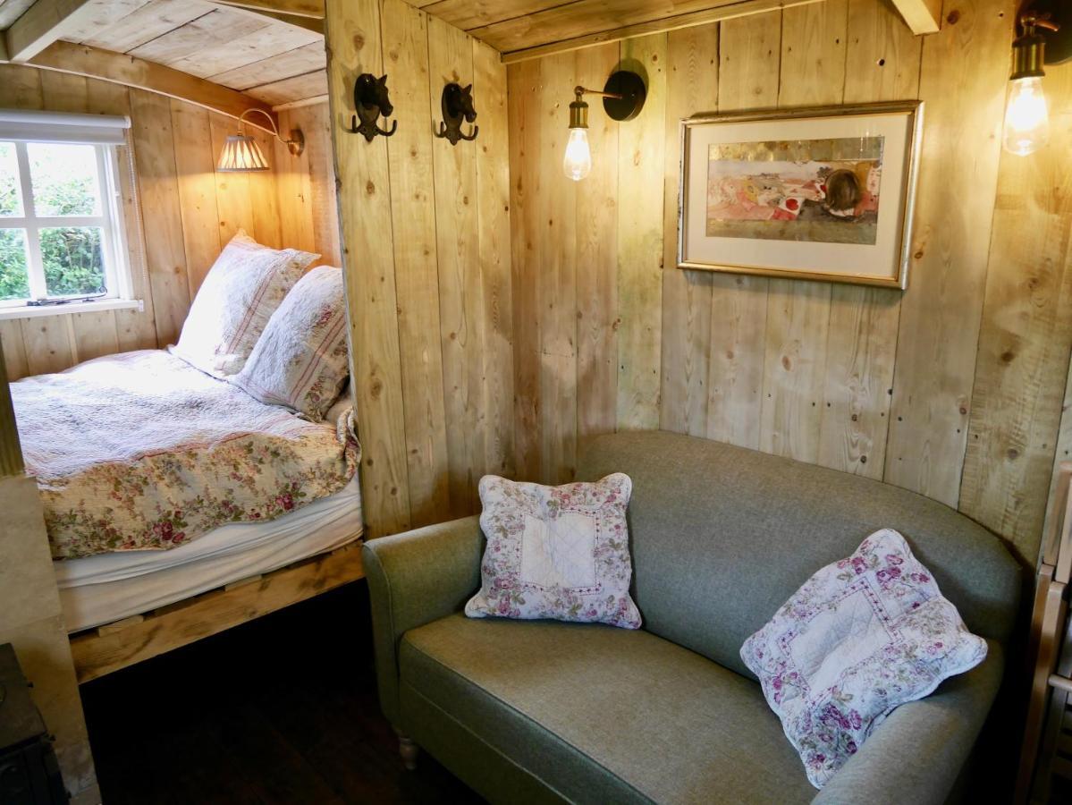The Wayside Shepherd Hut Beaulieu Exteriör bild