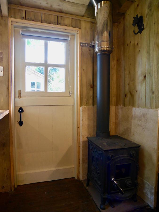 The Wayside Shepherd Hut Beaulieu Exteriör bild